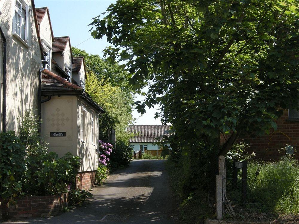 Motts Bed & Breakfast เกรทดันโมว์ ภายนอก รูปภาพ